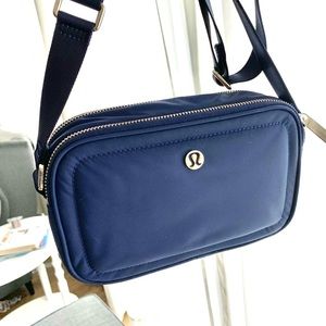 Lululemon Athletica Crossbody Camera Bag